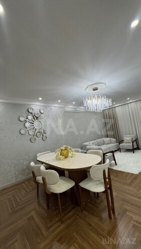 Сдаётся 3-комн. новостройка 110 м², м. 8 ноября, photo 3 from 9