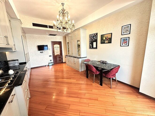 Продаётся 5-комн. новостройка 280 м², м. Низами, photo 12 from 23