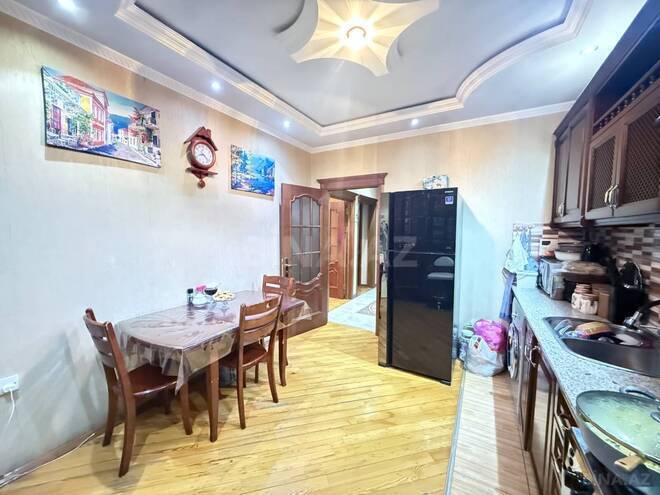 Продаётся 5-комн. вторичка 130 м², м. Азадлыг проспекти, photo 11 from 17