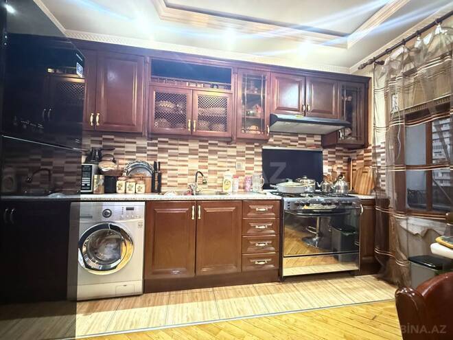 Продаётся 5-комн. вторичка 130 м², м. Азадлыг проспекти, photo 10 from 17