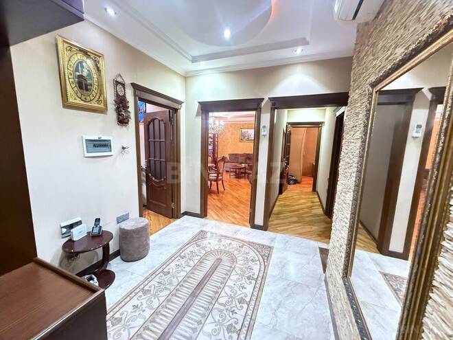 Продаётся 5-комн. вторичка 130 м², м. Азадлыг проспекти, photo 12 from 17