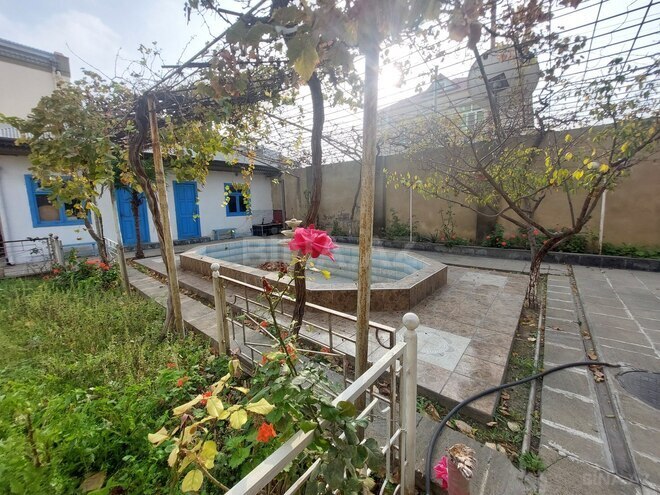Satılır 9 otaqlı həyət evi/bağ evi 400 m², Qaraçuxur q., photo 10 from 28