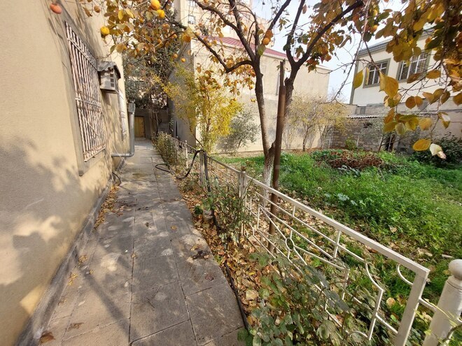 Satılır 9 otaqlı həyət evi/bağ evi 400 m², Qaraçuxur q., photo 13 from 28