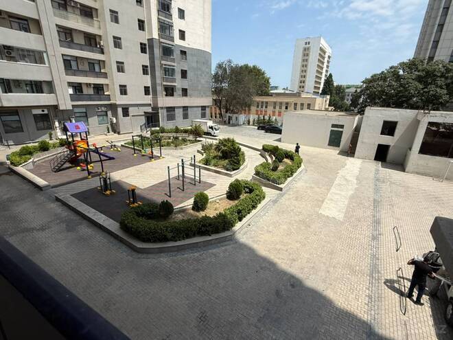 Сдаётся 4-комн. новостройка 160 м², м. Элмляр Академиясы, photo 12 from 14