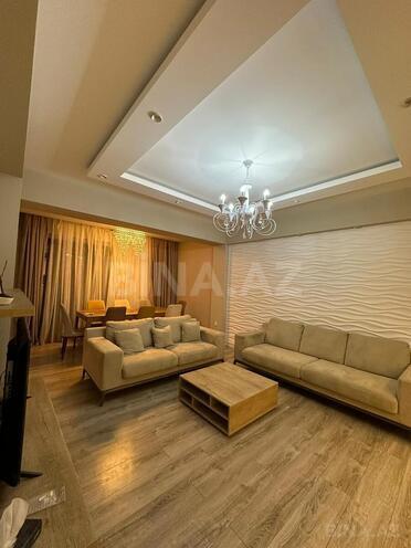 Сдаётся 3-комн. новостройка 115 м², Хатаинский р., photo 1 from 14