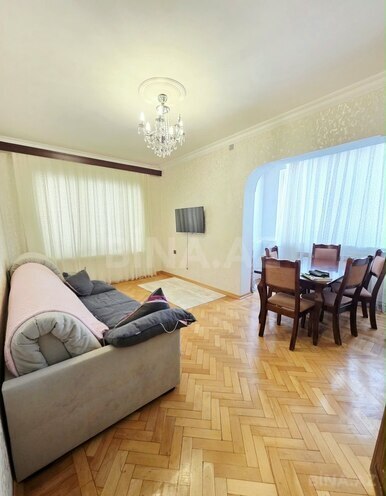 Продаётся 2-комн. вторичка 70 м², м. Мемар Аджеми, photo 3 from 12
