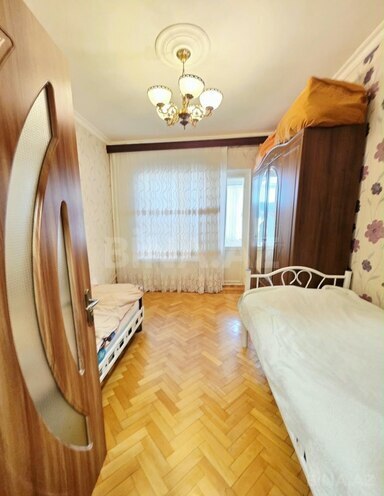 Продаётся 2-комн. вторичка 70 м², м. Мемар Аджеми, photo 5 from 12