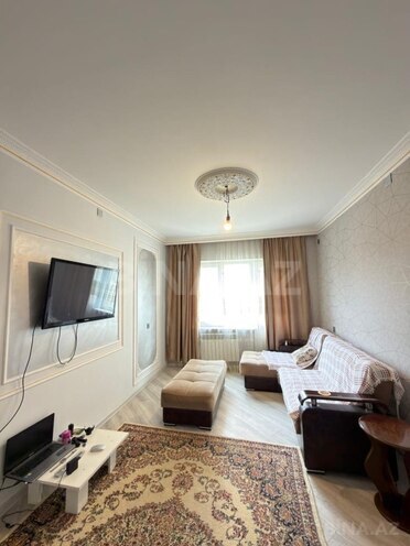 Satılır 2 otaqlı köhnə tikili 65 m², Əhmədli m., photo 1 from 8