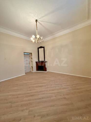 İcarəyə verilir 1 otaqlı ofis 40 m², 28 May m., photo 3 from 7