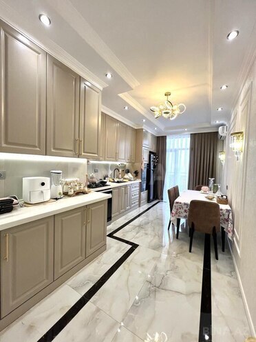 Продаётся 2-комн. новостройка 100 м², Хатаинский р., photo 9 from 27