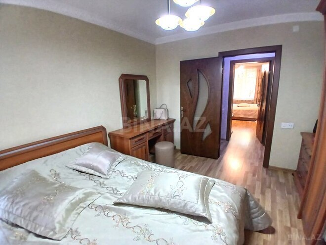 Satılır 3 otaqlı köhnə tikili 70 m², Qara Qarayev m., photo 6 from 29