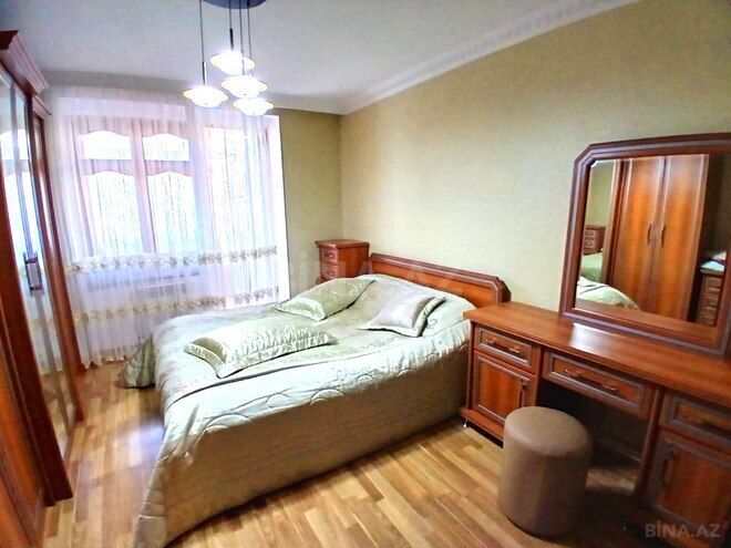 Satılır 3 otaqlı köhnə tikili 70 m², Qara Qarayev m., photo 7 from 29