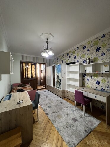 İcarəyə verilir 3 otaqlı köhnə tikili 90 m², Elmlər Akademiyası m., photo 6 from 13