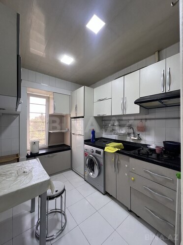 İcarəyə verilir 3 otaqlı köhnə tikili 90 m², Elmlər Akademiyası m., photo 4 from 13