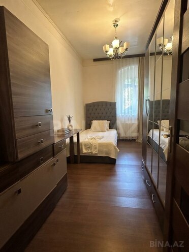 Сдаётся 4-комн. вторичка 120 м², м. 28 мая, photo 7 from 10