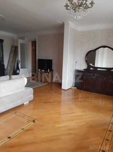 Satılır 4 otaqlı köhnə tikili 125 m², Badamdar q., photo 3 from 10