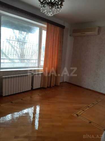 Satılır 4 otaqlı köhnə tikili 125 m², Badamdar q., photo 7 from 10