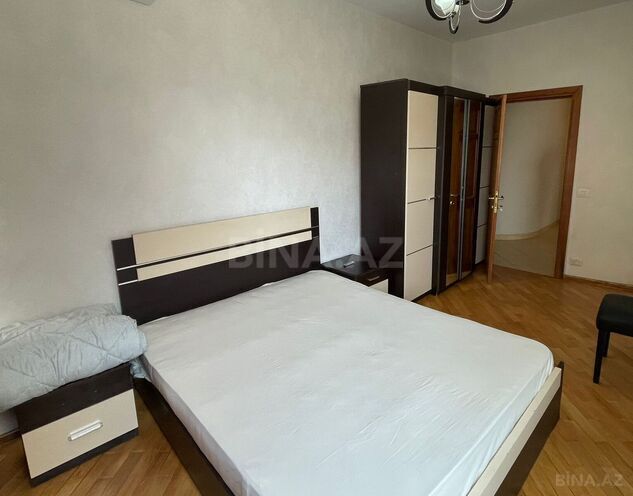 Продаётся 3-комн. новостройка 130 м², м. Низами, photo 5 from 11