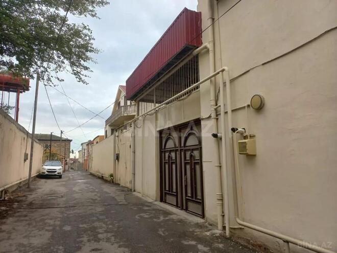 Satılır 11 otaqlı həyət evi/bağ evi 410 m², Bakıxanov q., photo 1 from 30