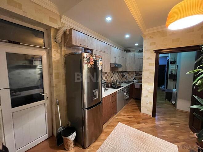 Продаётся 3-комн. новостройка 92 м², м. Ази Асланов, photo 3 from 17