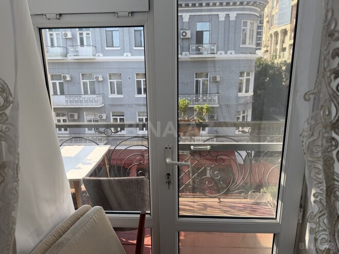 Satılır 2 otaqlı köhnə tikili 48 m², Sahil m., photo 6 from 13