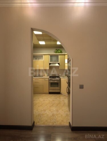 Продаётся 3-комн. вторичка 75 м², м. Азадлыг проспекти, photo 11 from 21