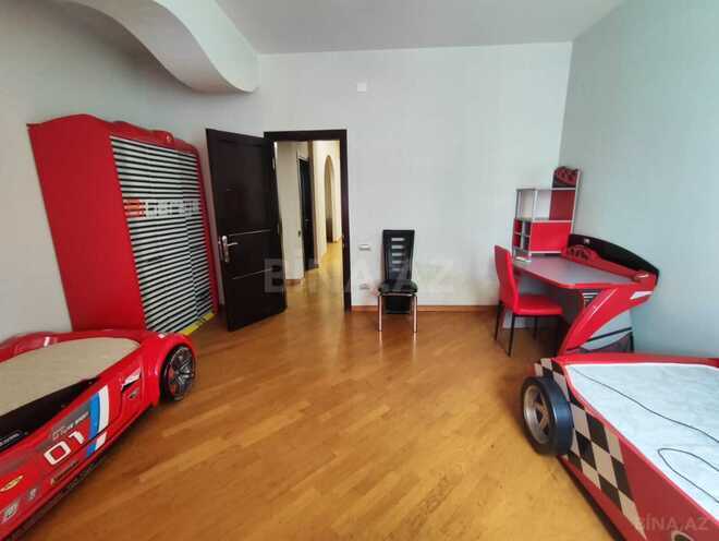 Сдаётся 3-комн. новостройка 130 м², м. Элмляр Академиясы, photo 7 from 13