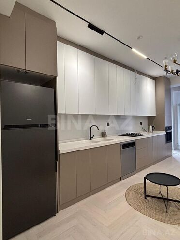 Сдаётся 3-комн. новостройка 110 м², м. Низами, photo 14 from 17