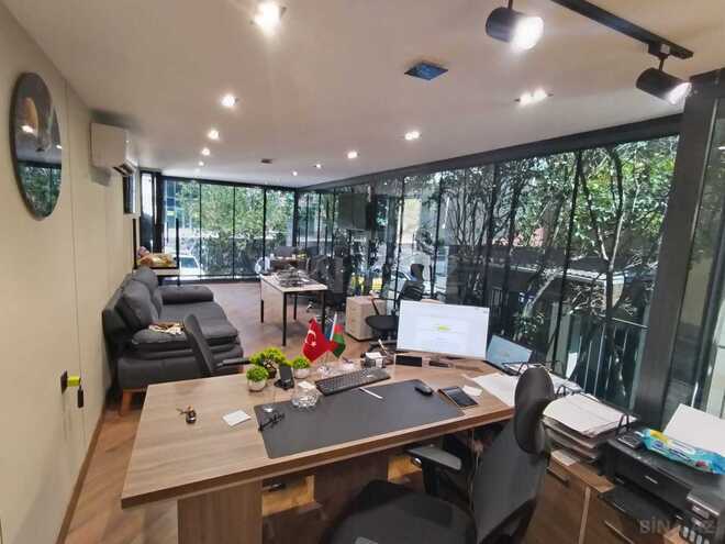 Сдаётся 1-комн. офис 45 м², м. Элмляр Академиясы, photo 1 from 8