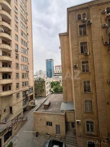 Продается 2-комн. новостройка 110 м², м. Низами, photo 11 from 20