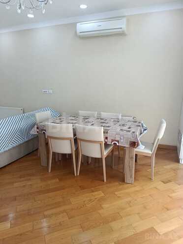 Сдаётся 3-комн. новостройка 120 м², м. Элмляр Академиясы, photo 10 from 15