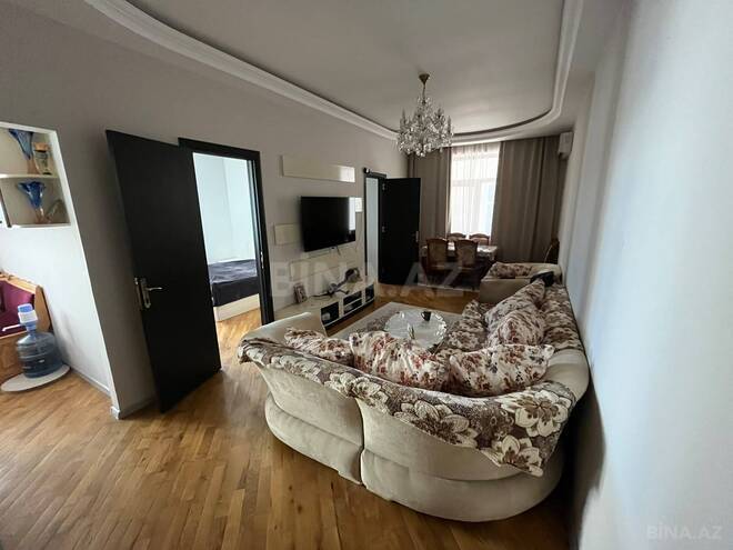 Продаётся 3-комн. вторичка 55 м², пос. Бадамдар, photo 3 from 9
