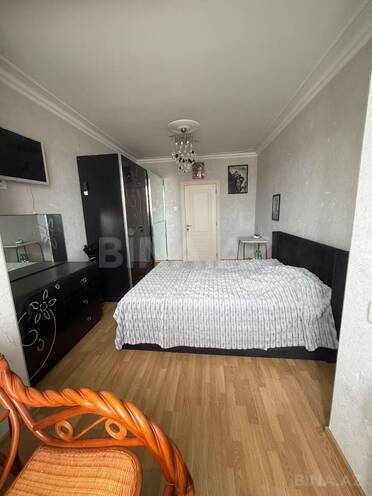 Satılır 4 otaqlı köhnə tikili 110 m², Qara Qarayev m., photo 10 from 21