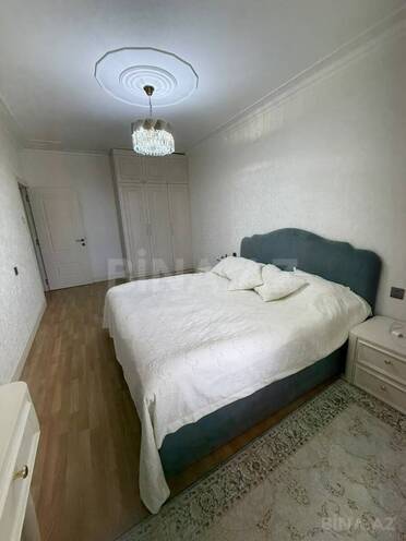 Satılır 4 otaqlı köhnə tikili 110 m², Qara Qarayev m., photo 12 from 21