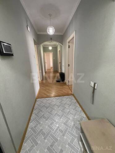 Satılır 4 otaqlı köhnə tikili 110 m², Qara Qarayev m., photo 16 from 21