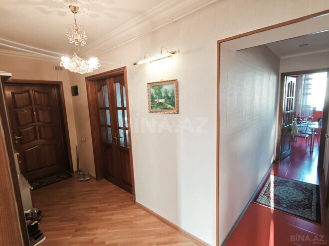 Продаётся 3-комн. вторичка 85 м², м. Кара Караев, photo 15 from 22