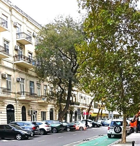 Сдаётся 2-комн. вторичка 50 м², м. Сахил, photo 1 from 10