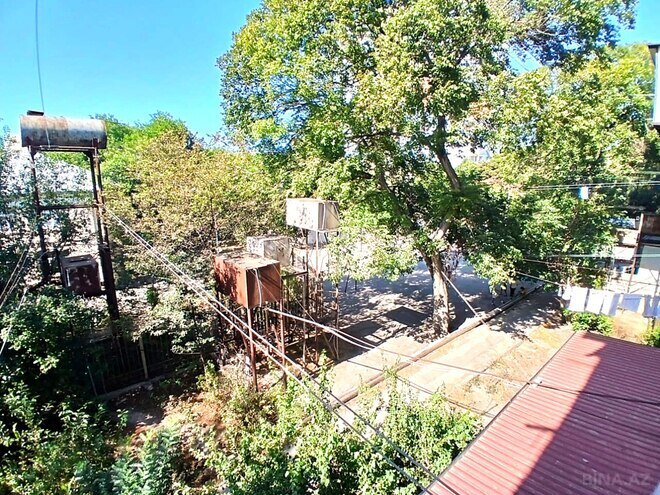 Satılır 1 otaqlı köhnə tikili 35 m², Qara Qarayev m., photo 15 from 23