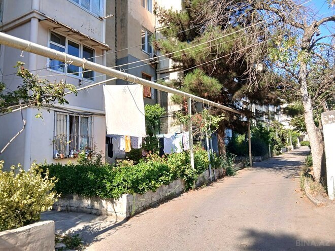 Satılır 1 otaqlı köhnə tikili 35 m², Qara Qarayev m., photo 17 from 23