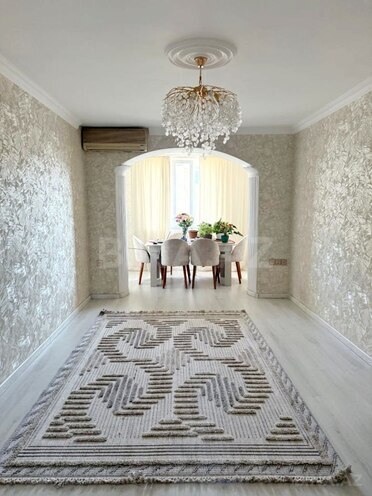 Продаётся 3-комн. вторичка 70 м², м. Улдуз, photo 3 from 10