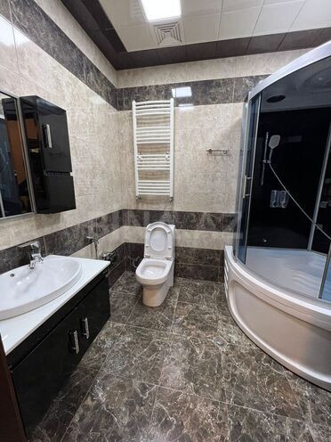 Сдаётся 3-комн. новостройка 100 м², м. Низами, photo 9 from 12