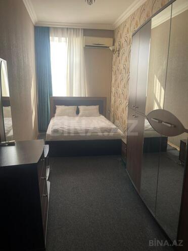 Сдаётся 3-комн. вторичка 57.1 м², м. Сахил, photo 9 from 16