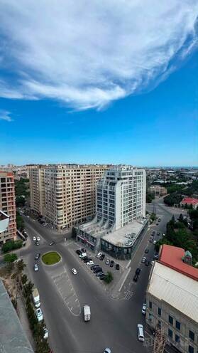 Satılır 2 otaqlı yeni tikili 70 m², Qara Qarayev m., photo 1 from 11