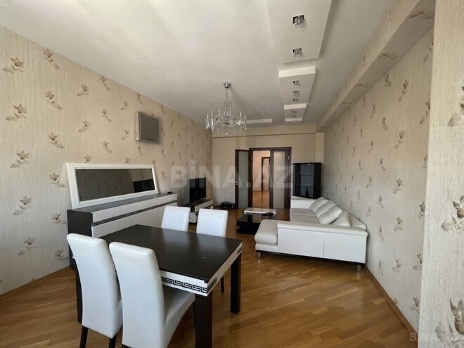 İcarəyə verilir 3 otaqlı yeni tikili 150 m², İnşaatçılar m., photo 3 from 9