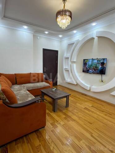 Сдаётся 2-комн. новостройка 70 м², Хатаинский р., photo 3 from 13