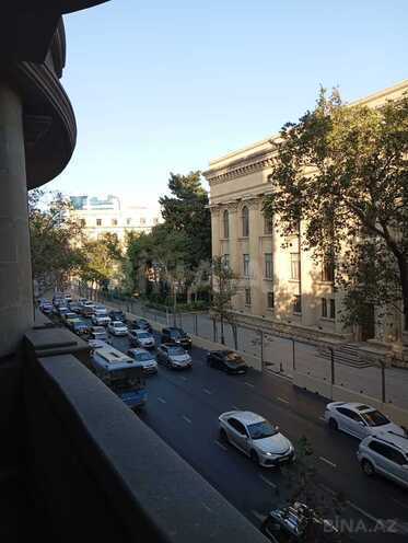 Satılır 3 otaqlı yeni tikili 170 m², Sahil m., photo 23 from 32