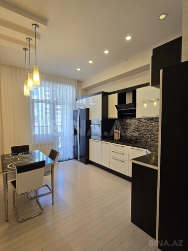 Satılır 3 otaqlı yeni tikili 130 m², 8 Noyabr m., photo 6 from 22