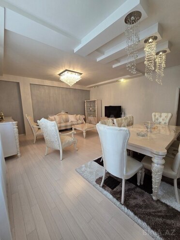 Satılır 3 otaqlı yeni tikili 130 m², 8 Noyabr m., photo 4 from 22