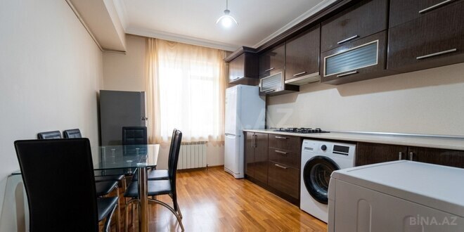 Satılır 1 otaqlı köhnə tikili 45 m², Gənclik m., photo 10 from 14