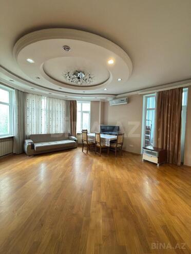 Продаётся 2-комн. новостройка 107 м², м. Гянджлик, photo 1 from 10